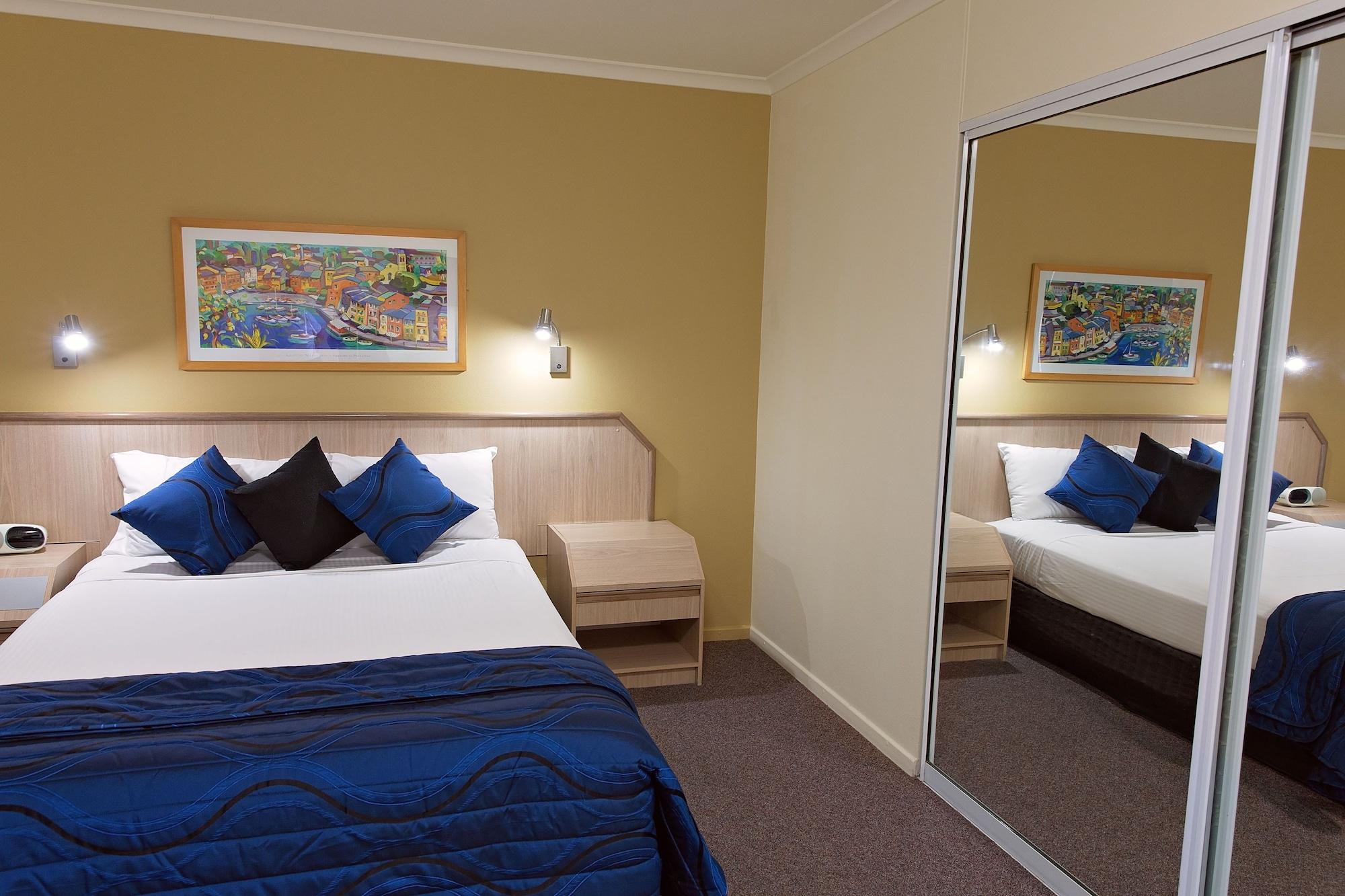 White Lace Motor Inn Mackay Exteriör bild