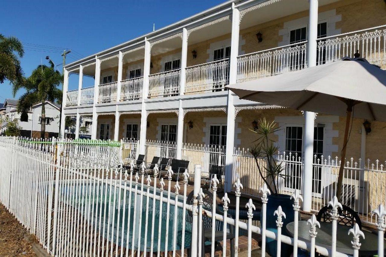 White Lace Motor Inn Mackay Exteriör bild