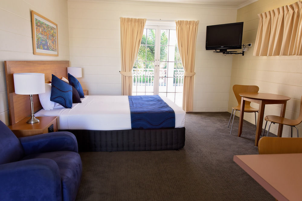 White Lace Motor Inn Mackay Exteriör bild