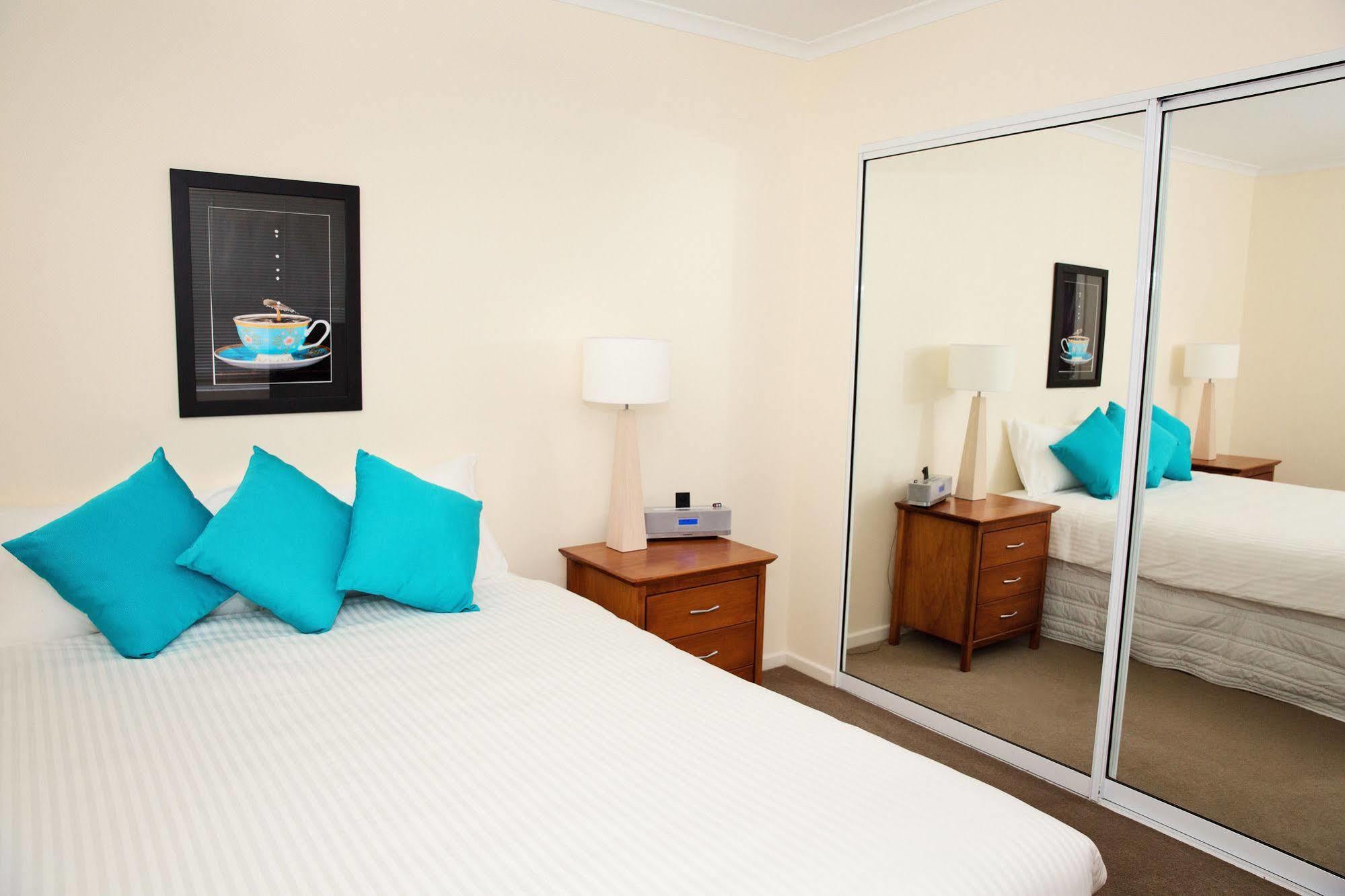 White Lace Motor Inn Mackay Exteriör bild